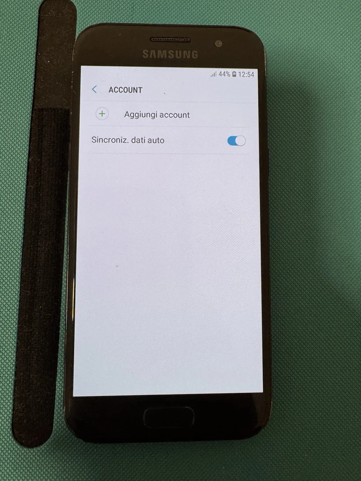 Samsung Galaxy A3 (2017) A320FL 16GB Black, Sbloccato, Usato, - Immagine 4 di 4