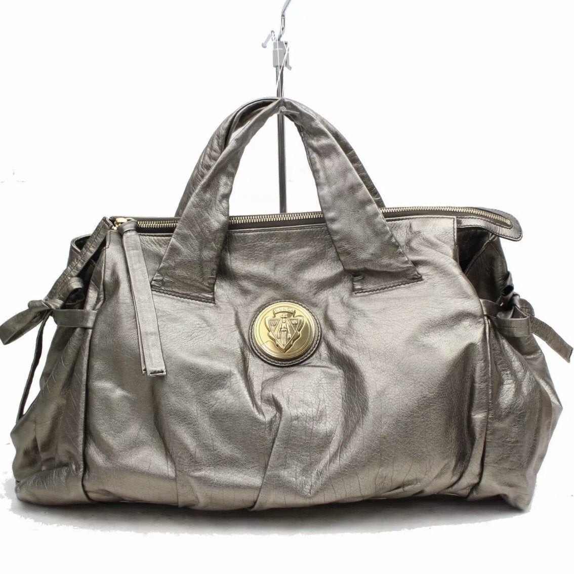 Interlocking metal Gucci hysteria collection 100% authentic. Gucci Hysteria - 8 For Sale on 1stDibs | gucci hysteria bag  main image 3