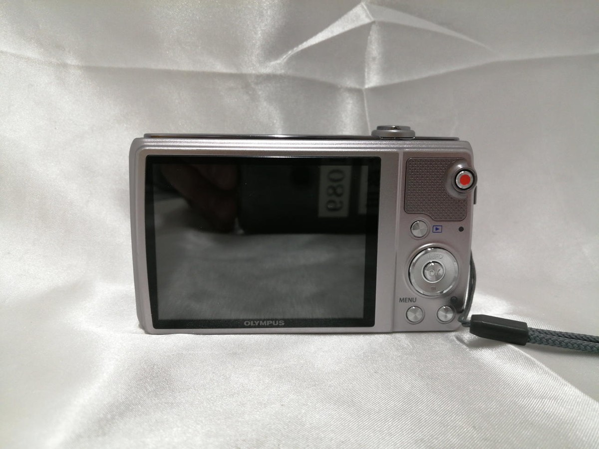 Olympus Digital Compact Camera Model number: VR-360 Used in Japan