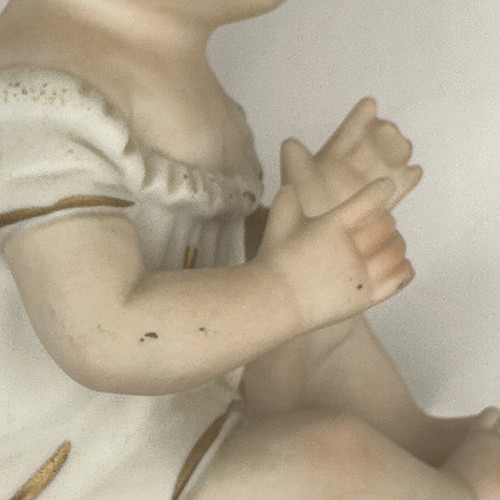 KPM Bisque Pianoforte Statuetta Seduta, Segno Corona Blu - Foto 6 di 11