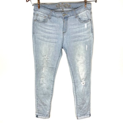 distressed cuffed skinny jeans