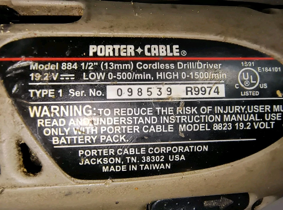 PORTER CABLE 884 19.2 V. DRILL DRIVER & 845 Circular Saw & Hard Case & Battery  - Image 4 of 4