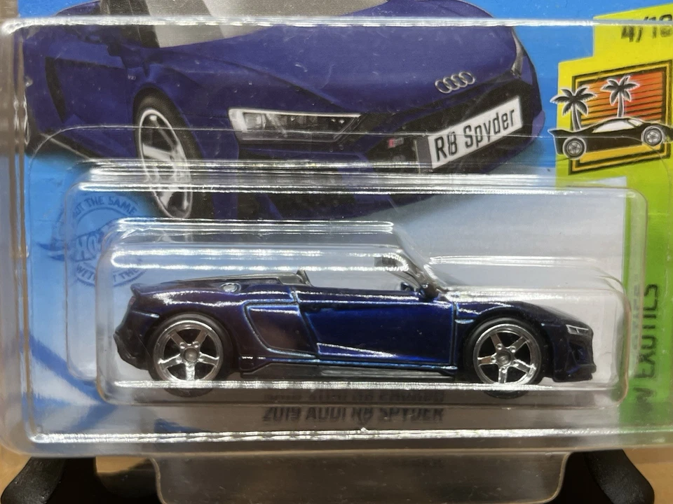 Tarjeta corta Hot Wheels 2019 Audi R8 Spyder Super Treasure Hunt HW Exotics casi nueva/como nueva Foto 2 de 4