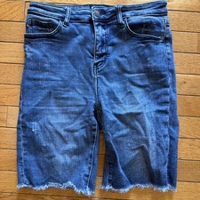 Judy Blue Bermuda Shorts Womens Size M Blue Denim Distressed Frayed Hem Casual