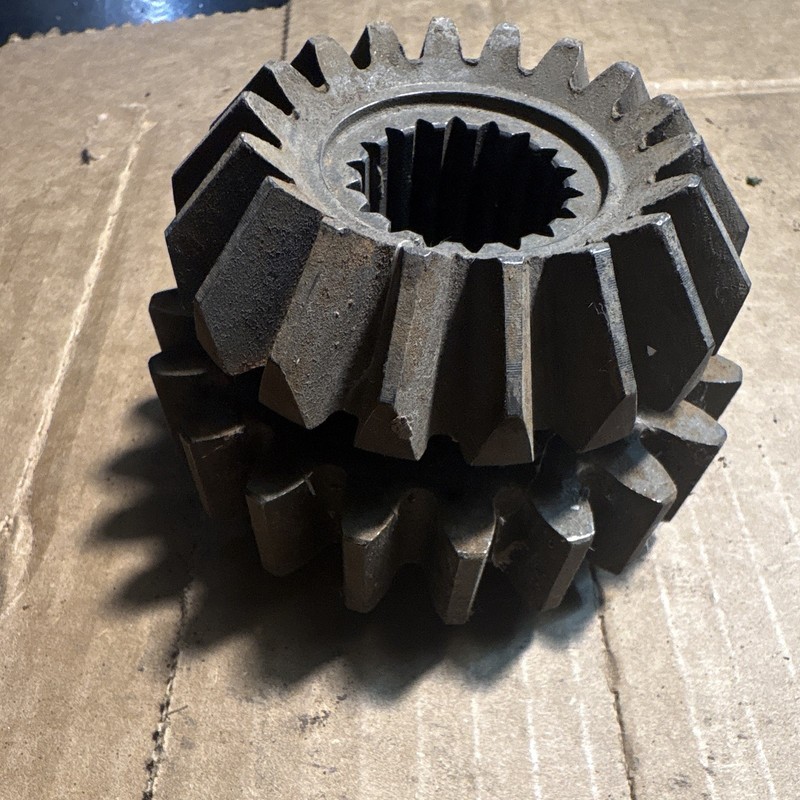 Corn Head Row Unit Bevel Drive Gear For Case IH and New Holland (1) New