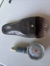 Vintage Motometer Tyre Pressure Gauge Early Toolkit In Leather Pouch Vintage Motometer Tyre Pressure Gauge Early Toolkit In Leather Pouch