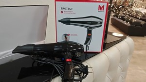 Moser Profi Haartrockner Protect 1500W AC-Motor schwarz