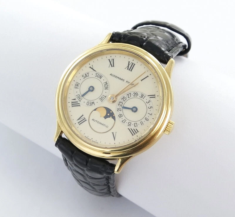 Audemars Piguet 25589BA Day-Date Mondphase 18k Gold 33mm