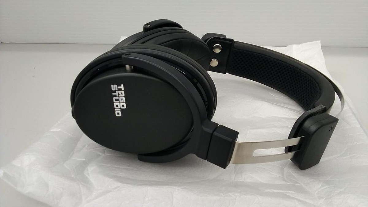 TAGO STUDIO TAKASAKI T3-03 BK Monitor Headphone w/Original TAGO STUDIO TAKASAKI T3-03 BK Monitor Headphone w/Original