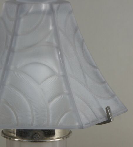 Pierre d'Avesn LORRAIN DAUM : a small French 1930 ART DECO night lamp ... France - Bild 2 von 11