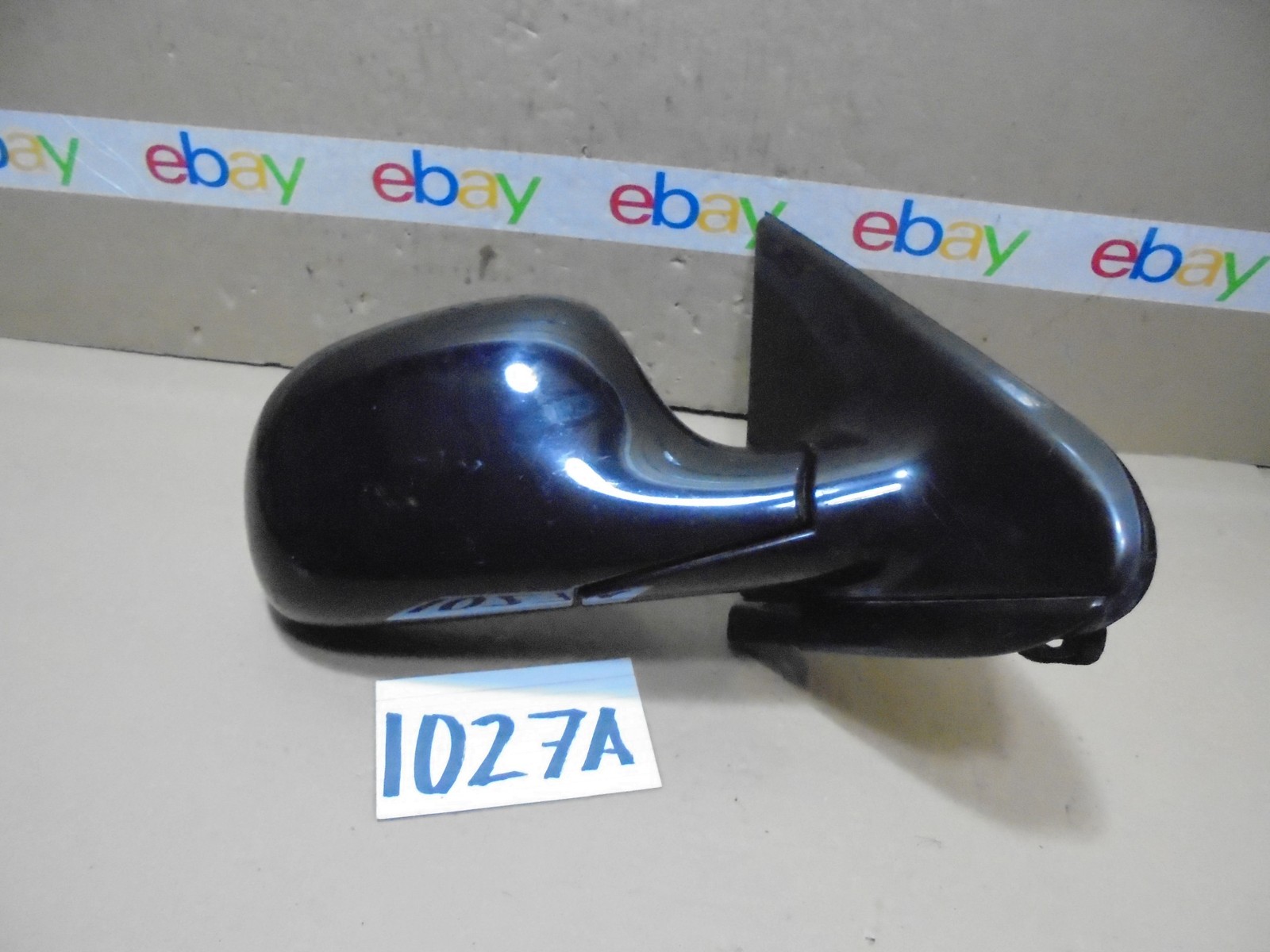 96 97 98 99 00 Caravan PASSENGER side Mirror Used Power Black Color #1027-A