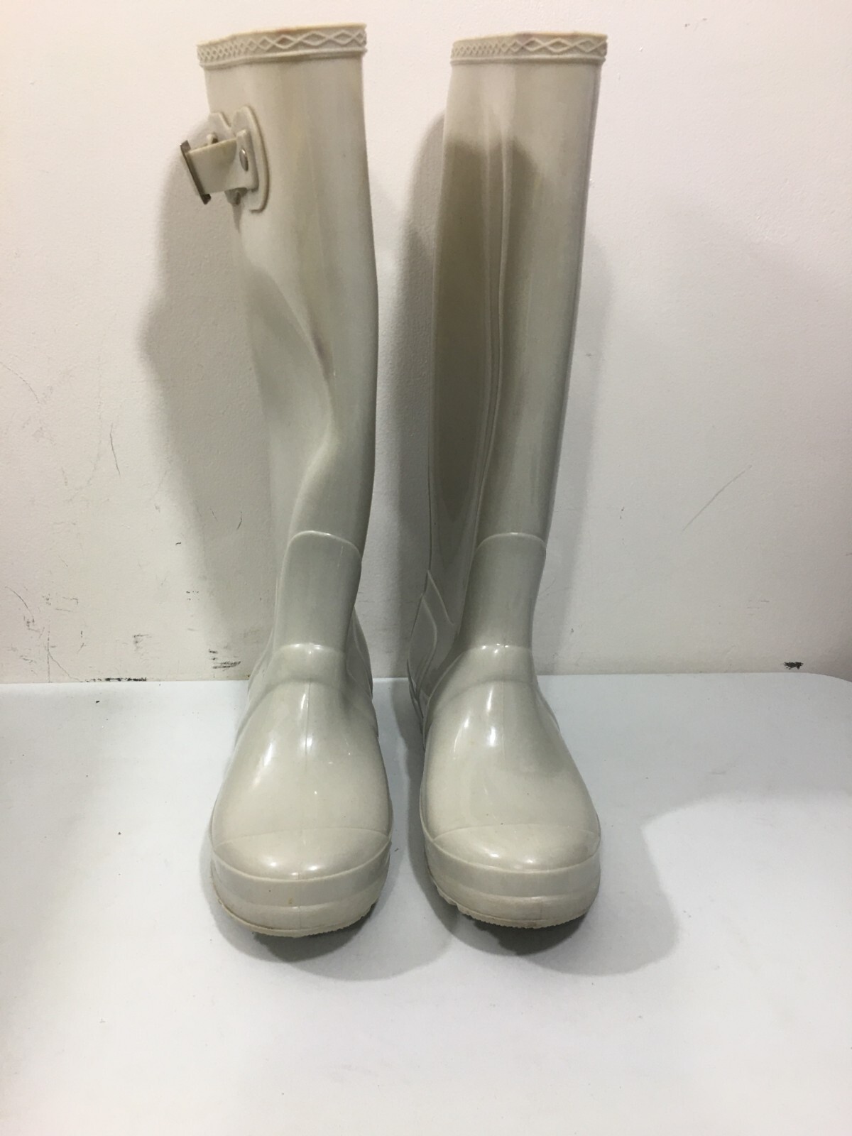 Itasca   Rain Boots Chore SZ 7 OFF WHITE COLOR