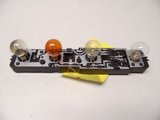 Lampenträger links 14357700 Opel Omega B Lim./Caravan (Typ:AB 04/94)