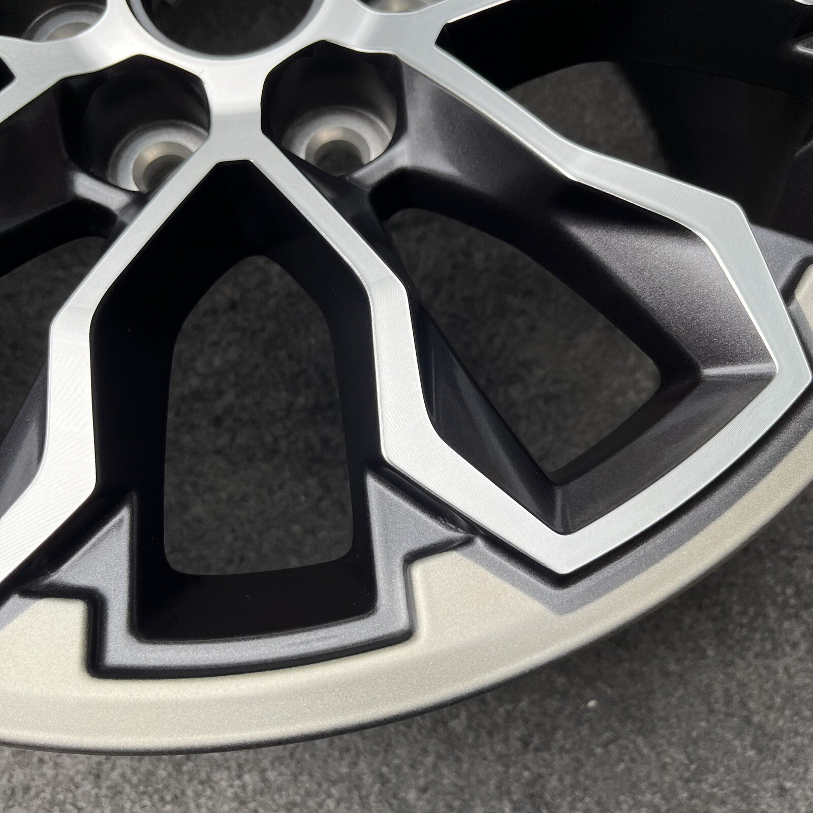 4 X 2018 Chevrolet Colorado Zr2 OEM 17