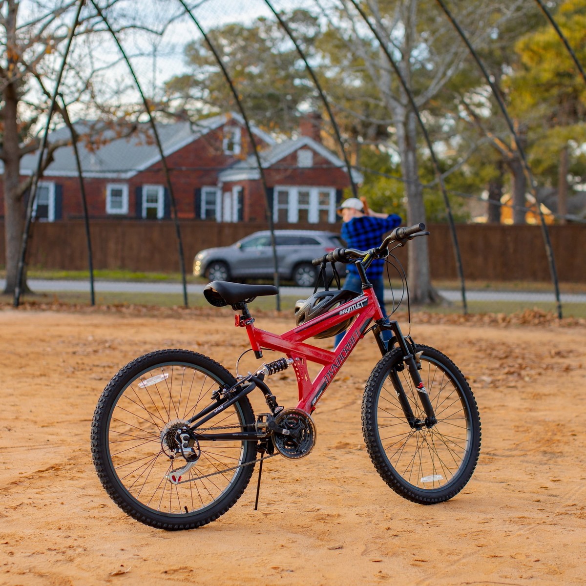 Gauntlet 24-inch Boys Mountain Bike For Age 12-99 Years | eBay Gauntlet 24-inch Boys Mountain Bike For Age 12-99 Years | eBay