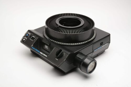Kodak Carousel 4400 35mm slide projector, Zoom lens, 140 tray, remote, bulb, Tes - Picture 7 of 8