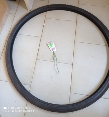 NOS KENDA TIRE 700 x 35 C (37-622) COPERTONE BICI VINTAGE