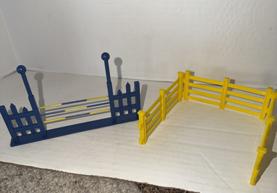 Breyer Stablemates 3 Yellow Fence Fencing Panels & Vertical Horse Jump Obstacle