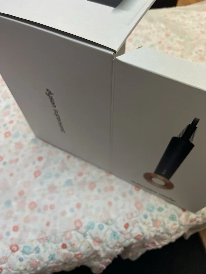 Caja de papel Dyson全新纸盒箱 Foto 4 de 4