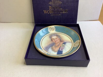 ROYAL WORCESTER QUEEN MOTHER LIFE CELEBRATION COASTER IN MINT BOXED CONDITION - Image 1 of 3