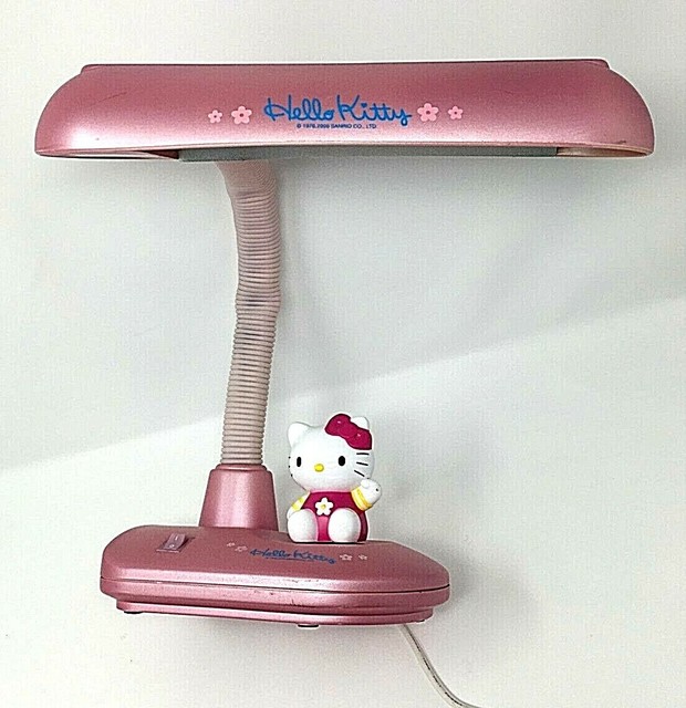 hello kitty desk lamp