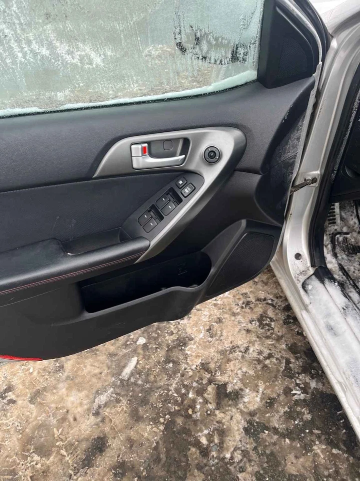 Used Rack and Pinion Assembly fits: 2011 Kia Forte Power Rack & Pinion hydraulic Foto 3 de 4