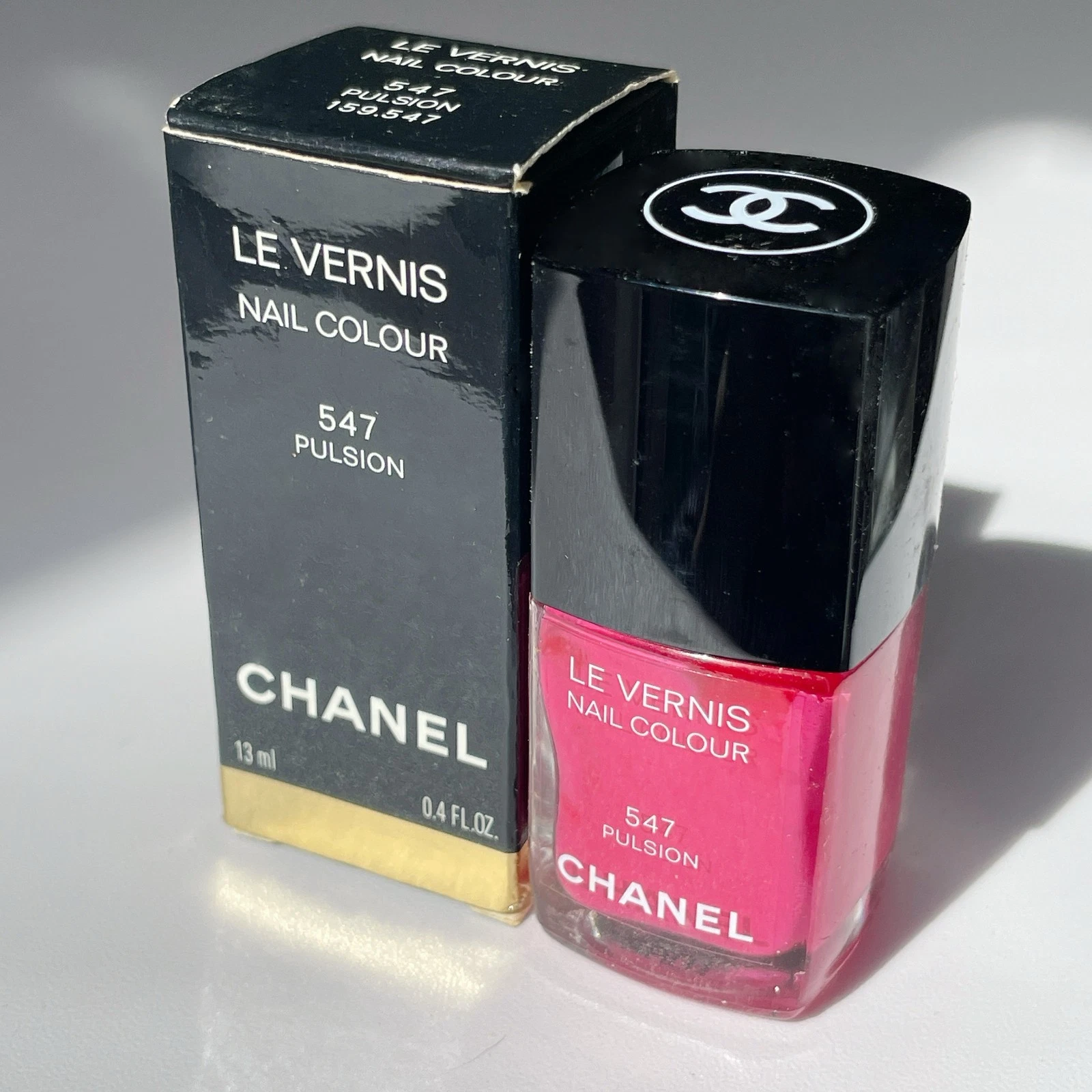 Chanel Le Vernis Nail Color #547 Pulsion (New & Rare)
