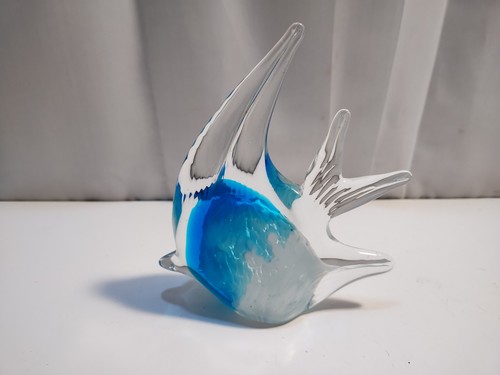 MURANO STYLE ART GLASS BLUE White TROPICAL FISH SCULPTURE Paper Weight Whimsical