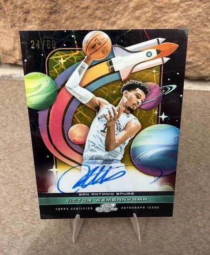2025 Topps Signature Victor Wembanyama Gold (RAW)