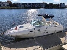2005 SeaRay Sundancer 260