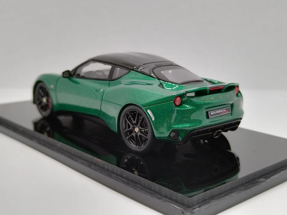 Spark 1/43 Lotus Evora 400 2015. Very Rare! - Image 4 of 4