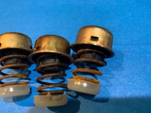 Dual 1218 Vintage Stereo Turntable Parting out Suspension Spring Set - Picture 2 of 4