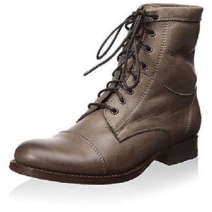 frye erin boot