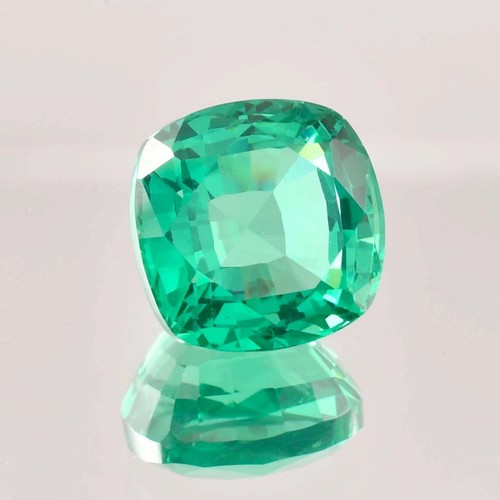 AAA+ Natural Green Colombian Emerald Cushion Cut Loose Gemstone GIT Certified - Picture 3 of 8