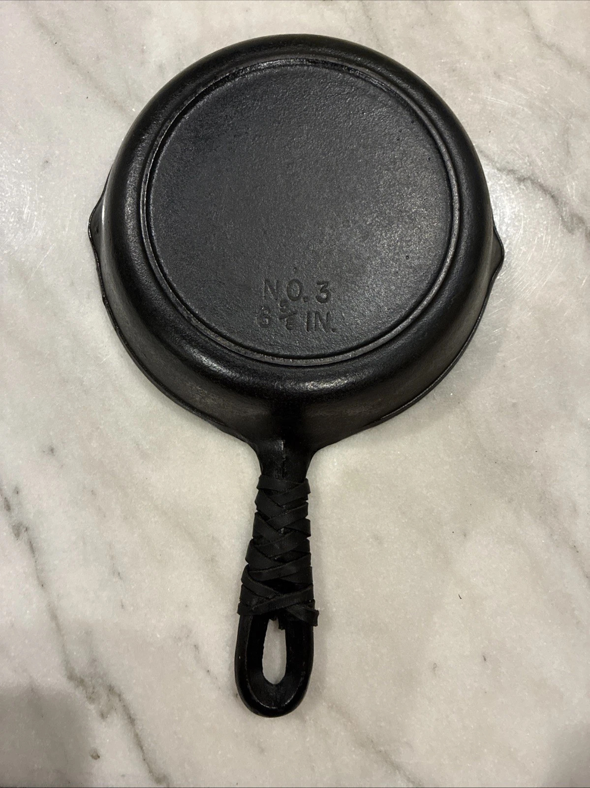 Vintage CAST IRON No. 3 Made USA 6 5/8" Small Skillet PAN with HEAT RING USED