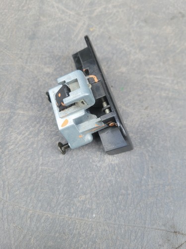 💥2002 - 2005 Honda Civic Si EP3 Hatchback Glove Box Latch Handle - Picture 3 of 3