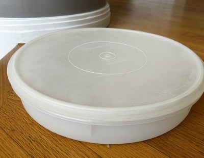 Vtg Tupperware Pie-Cupcake Cookie container #242-1 w/Lid 224-15
