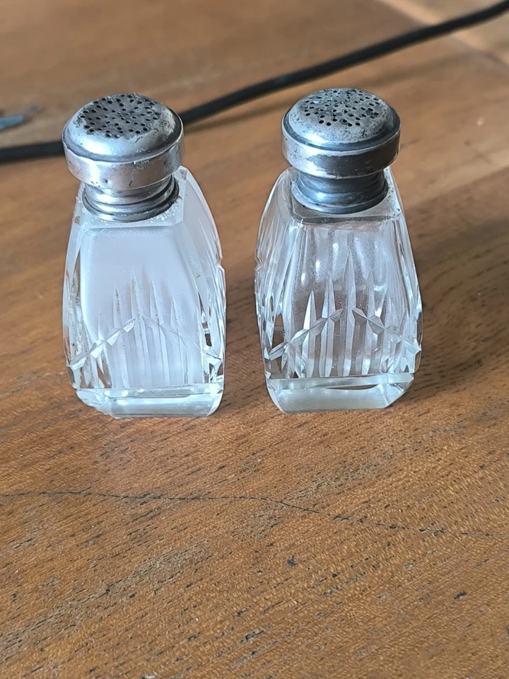 Salerons cristal ou verre bouchons argent massif orfèvre Paul Frey sel et poivre - Photo 2/4