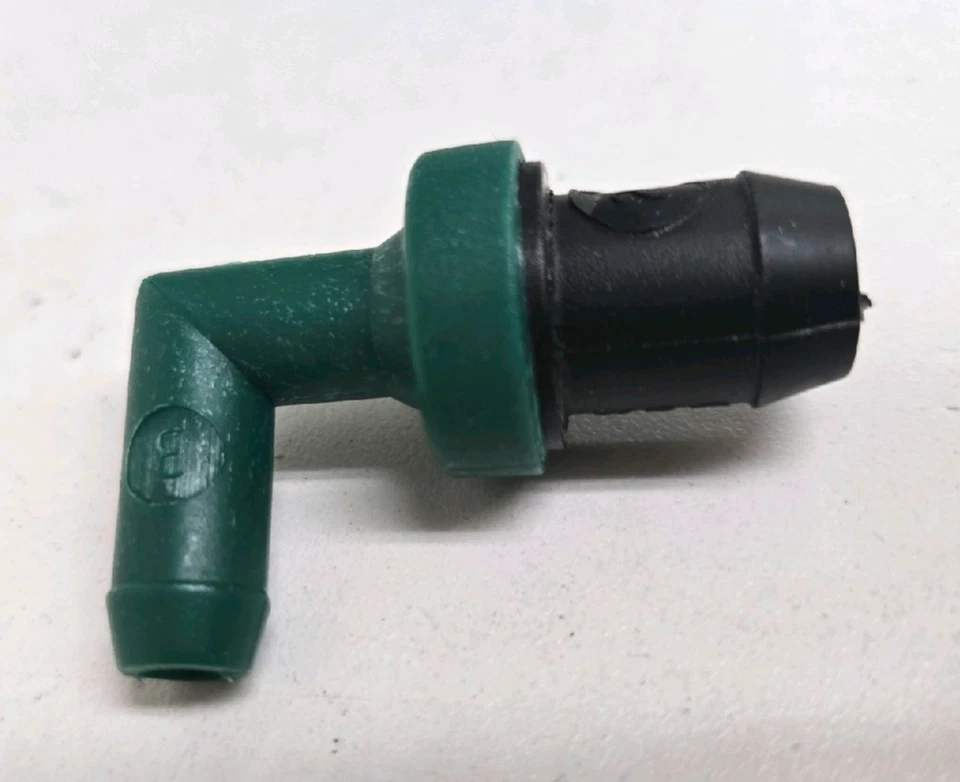 CARQUEST Genuine PCV Valve fits HONDA S2000 Base Convertible 2-Door 2003 Foto 2 de 4