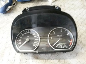 Tachometer Kombiinstrument 1024952-31 BMW 1 (E87) 118D