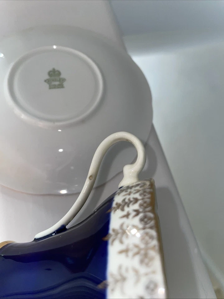 Antique Aynsley Bone China, Cobalt Blue With Gold, Beautiful Tea Cup And Saucer - Image 2 of 4