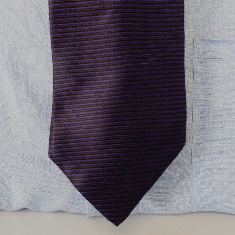 Corbata Azul Oscuro Cuello Sólida Hombres Diseñador de Seda Tejido Vestido Traje Fiesta GEOFFREY BEE Foto 2 de 4