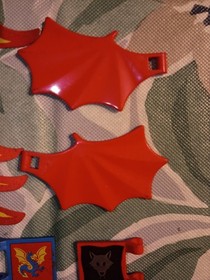 LEGO Castle Dragon Masters Banner/Flag Accessories Lot Dragon Wings Arrow Quills