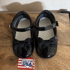 Vintage Wee Walker Black Patent Mary Jane Baby Shoes Size 3 with Bows and Hearts