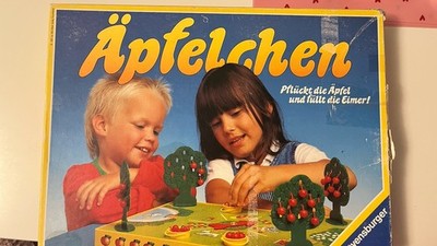 Ravensburger: 1991 Äpfelchen Pflückt die Äpfel und füllt die Eimer!