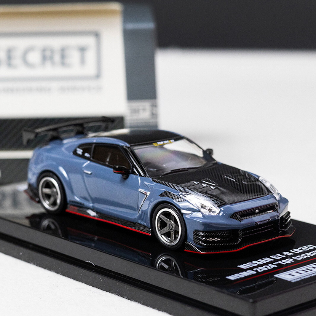 イノモデル 1/64 GTR-R35 Inno64 1:64 Nissan GT-R R35 (Millennium Jade) Diecast Model