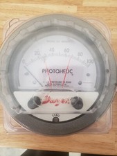 NEW - DWYER PHOTOHELIC 3100MR GAUGE - FREE SHIPPING