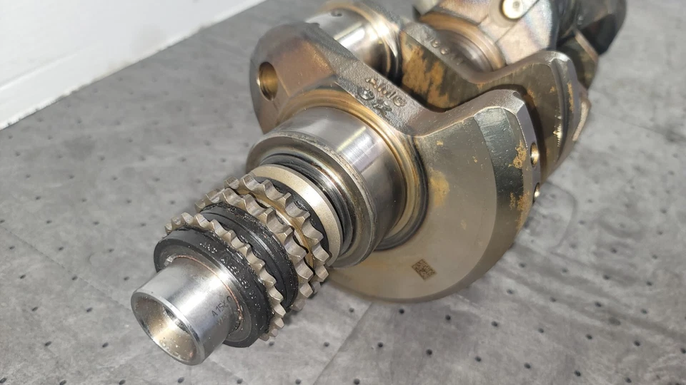 Cigüeñal motor Mercedes BENZ S63 CL63 E63 C63 AMG M156 Foto 3 de 4