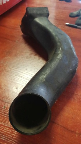 BMW 5ER E39 525d 530d Luftführung Rohr Schlauch Kraftstoffkühler 13.32 - 2247826