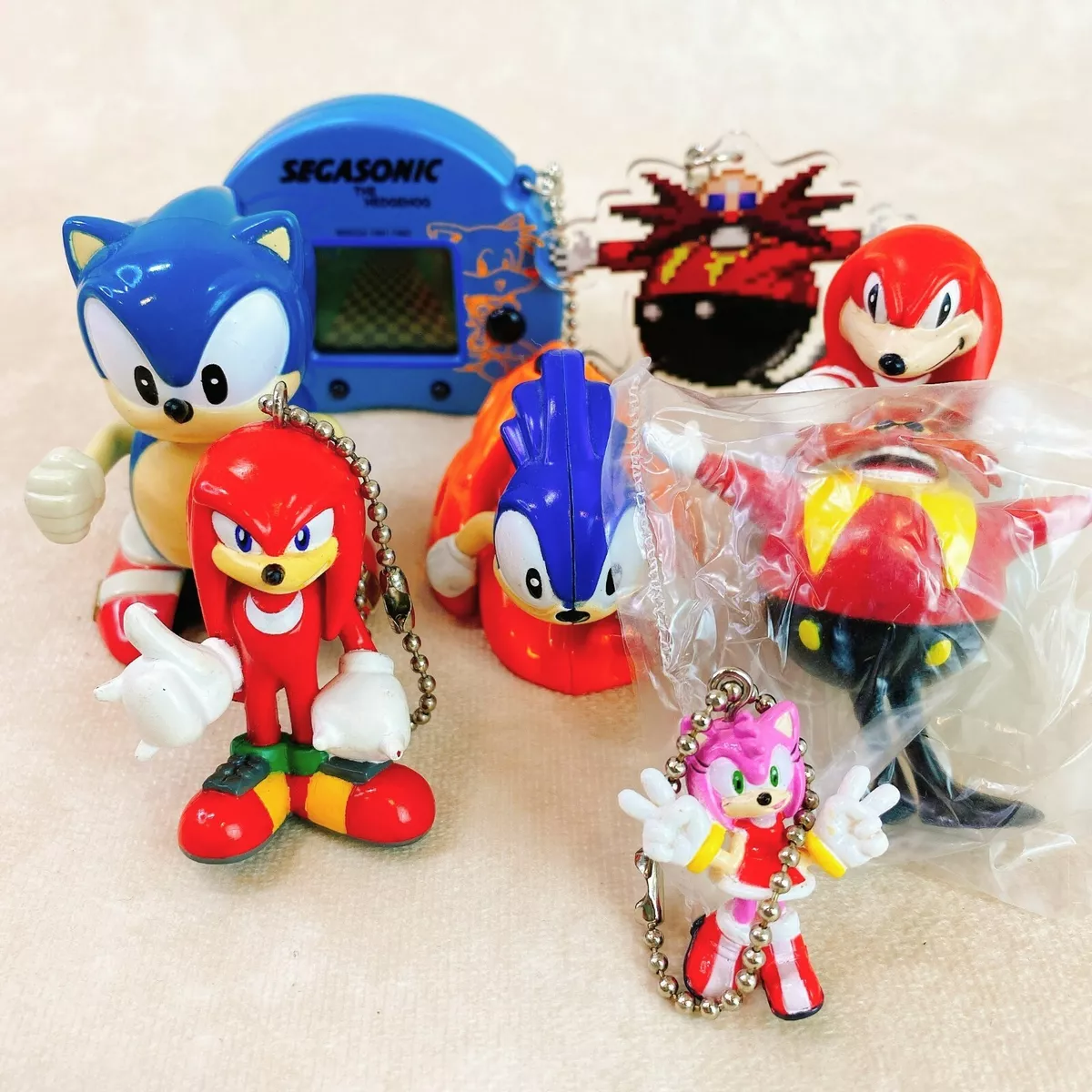 Rare 90s SEGA Sonic the Hedgehog knuckles Amy figure toy set Bulk sale  retro